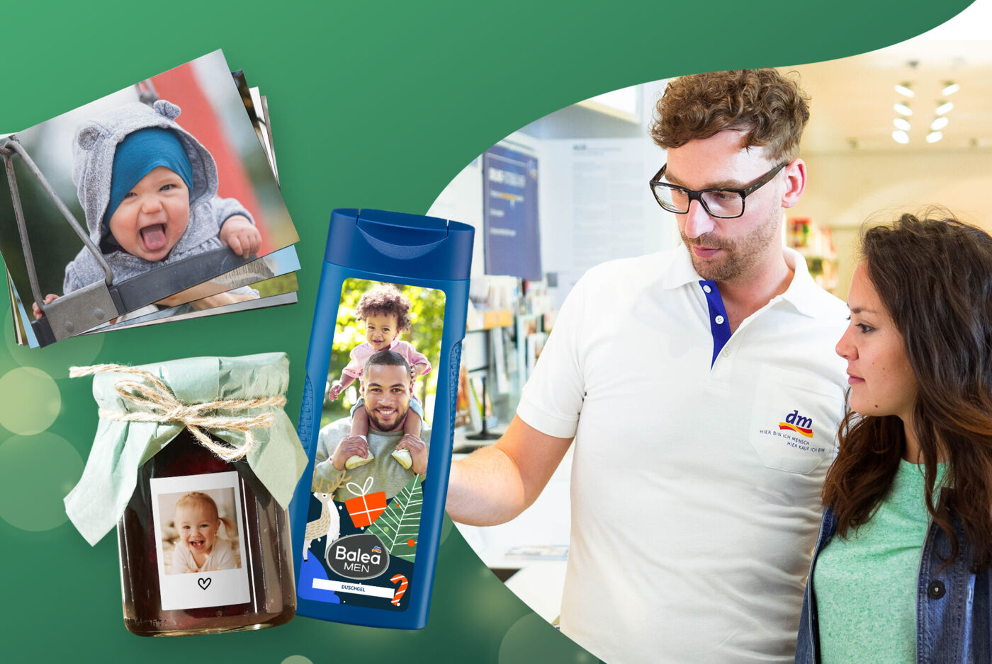 Eine Frau steht neben einem dm-Mitarbeiter im Markt, daneben sind personalisierte Fotoprodukte wie Sticker, Abzüge und Etiketten zu sehen